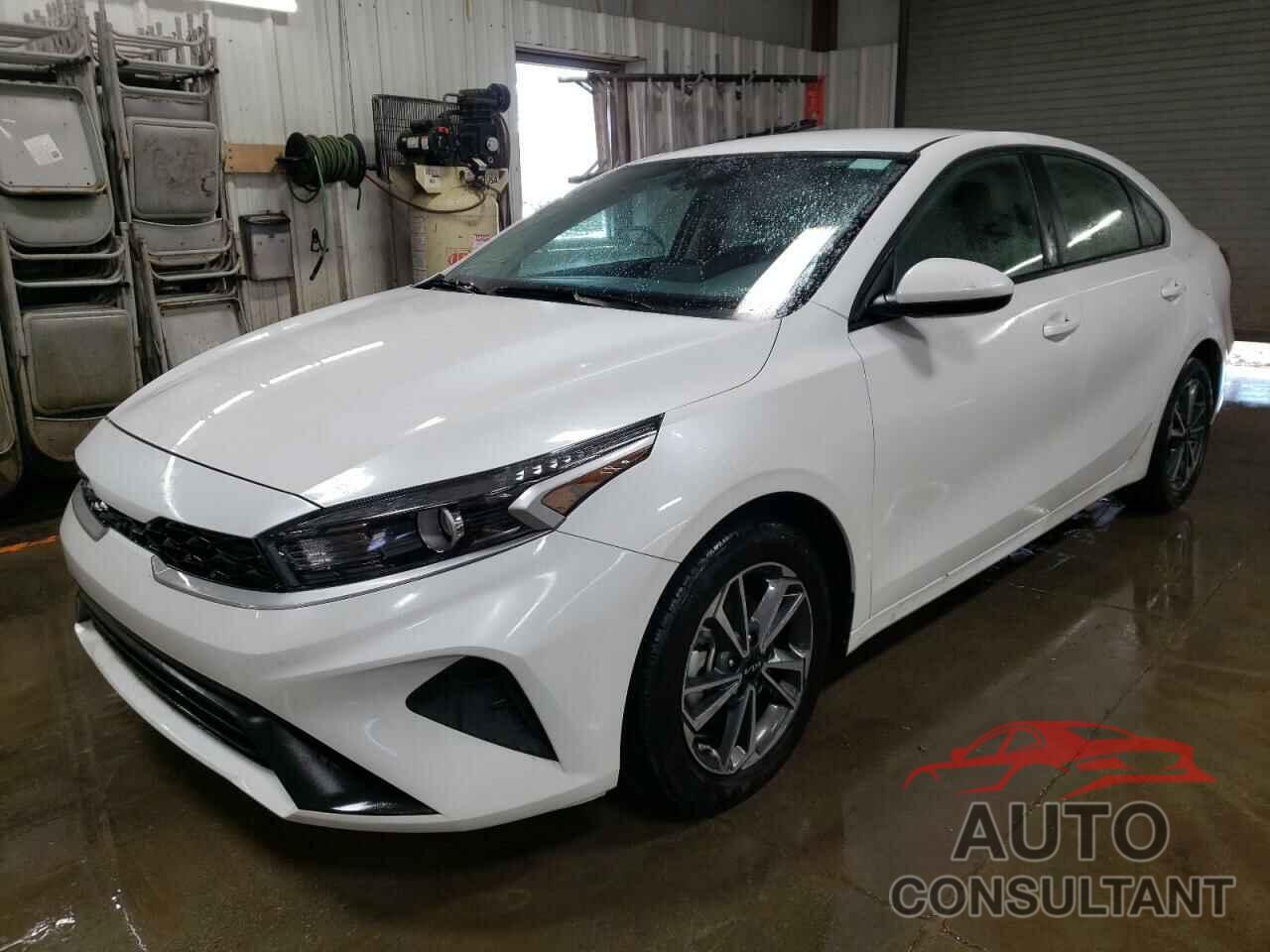 KIA FORTE 2023 - 3KPF24AD4PE583283