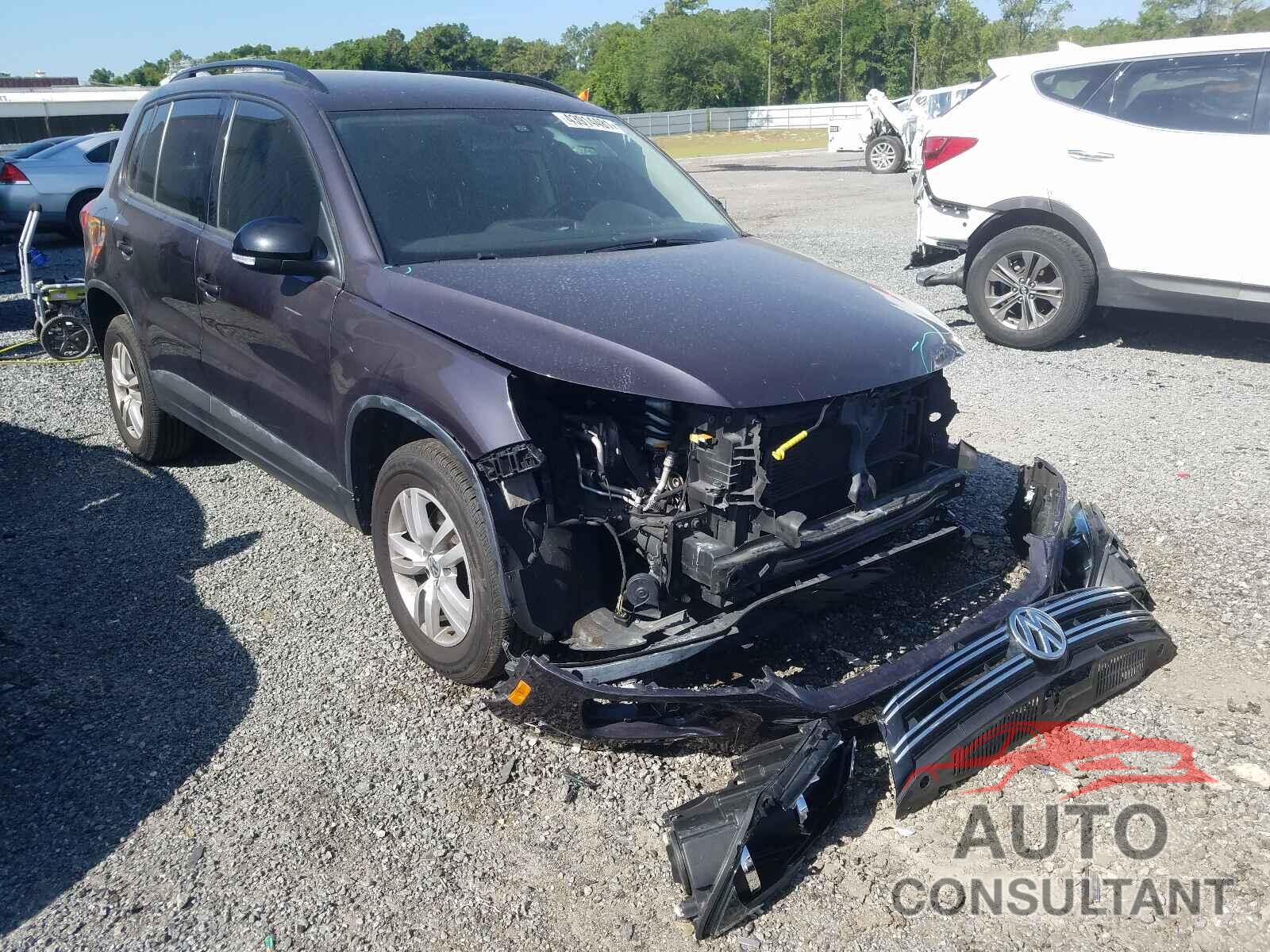 VOLKSWAGEN TIGUAN 2016 - WVGAV7AX9GW543473