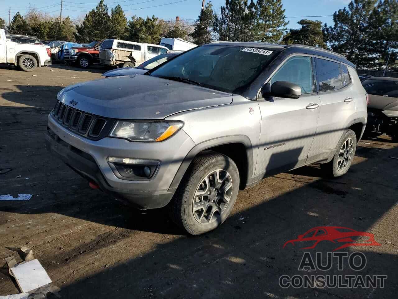 JEEP COMPASS 2018 - 3C4NJDDB4JT483311