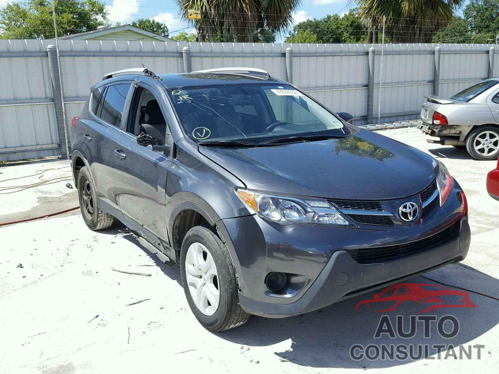 TOYOTA RAV4 LE 2015 - JTMZFREV7FD066285