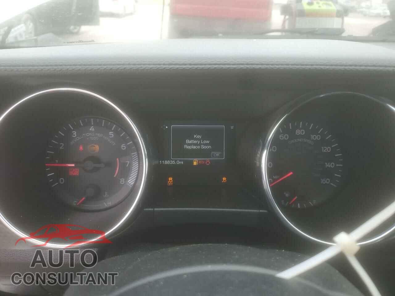 FORD MUSTANG 2016 - 1FA6P8CF1G5328566