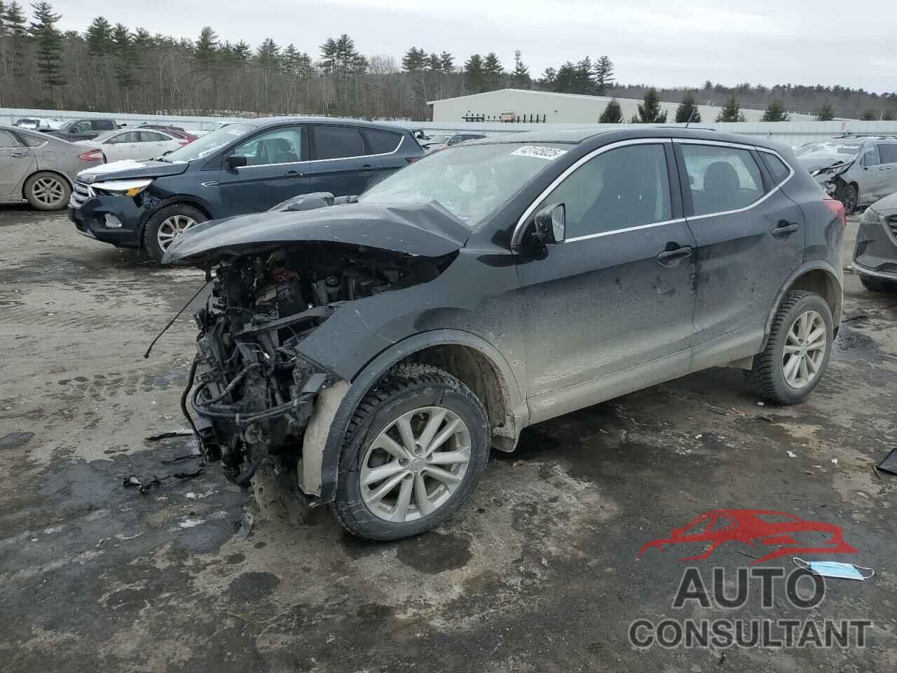 NISSAN ROGUE 2018 - JN1BJ1CR8JW267636