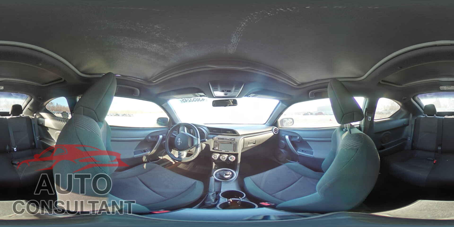 TOYOTA SCION 2012 - JTKJF5C73C3044918