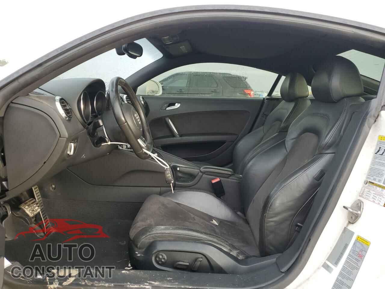 AUDI TT 2012 - TRUBFAFK1C1007484