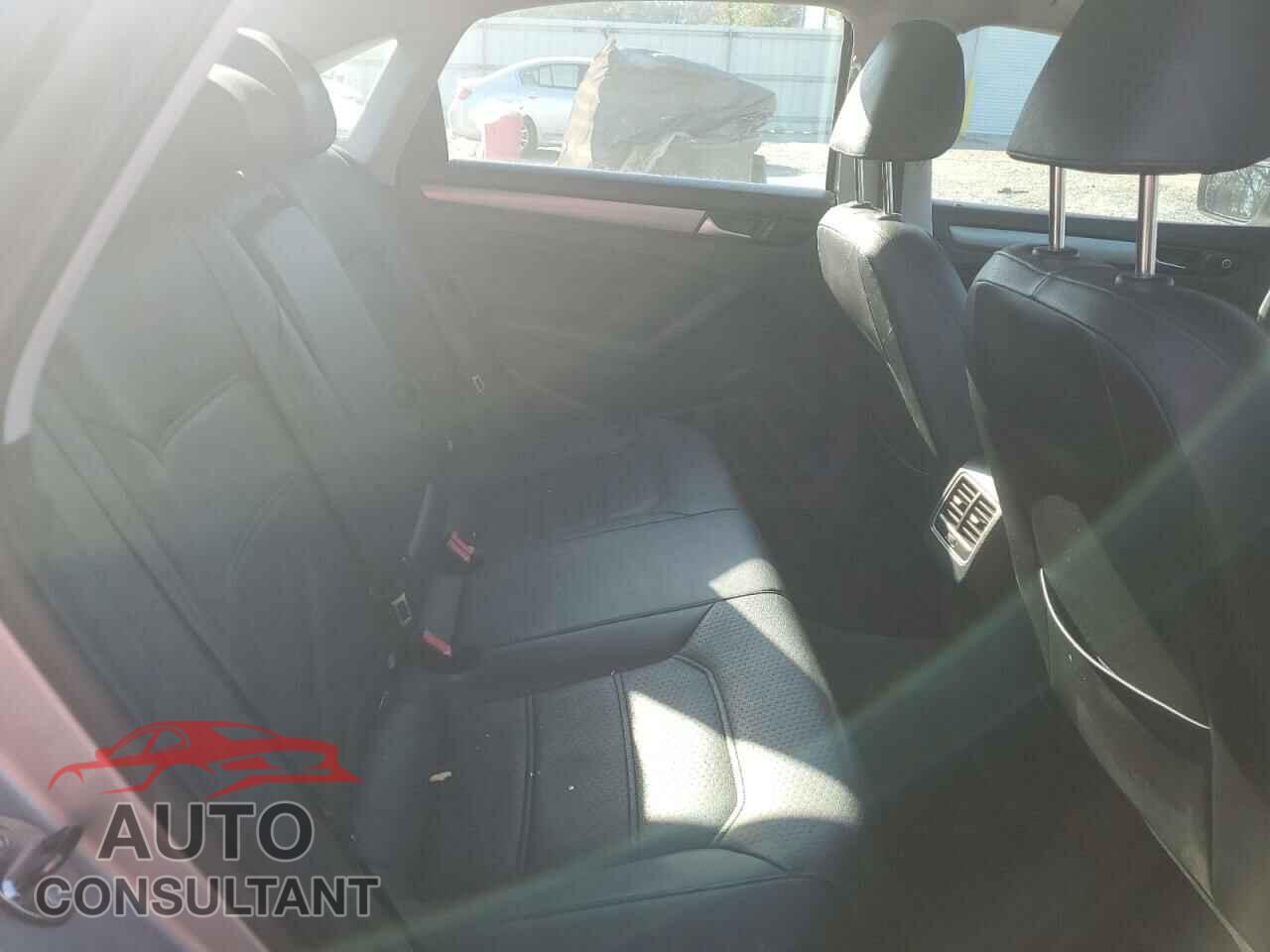 VOLKSWAGEN PASSAT 2014 - 1VWBP7A39EC006419