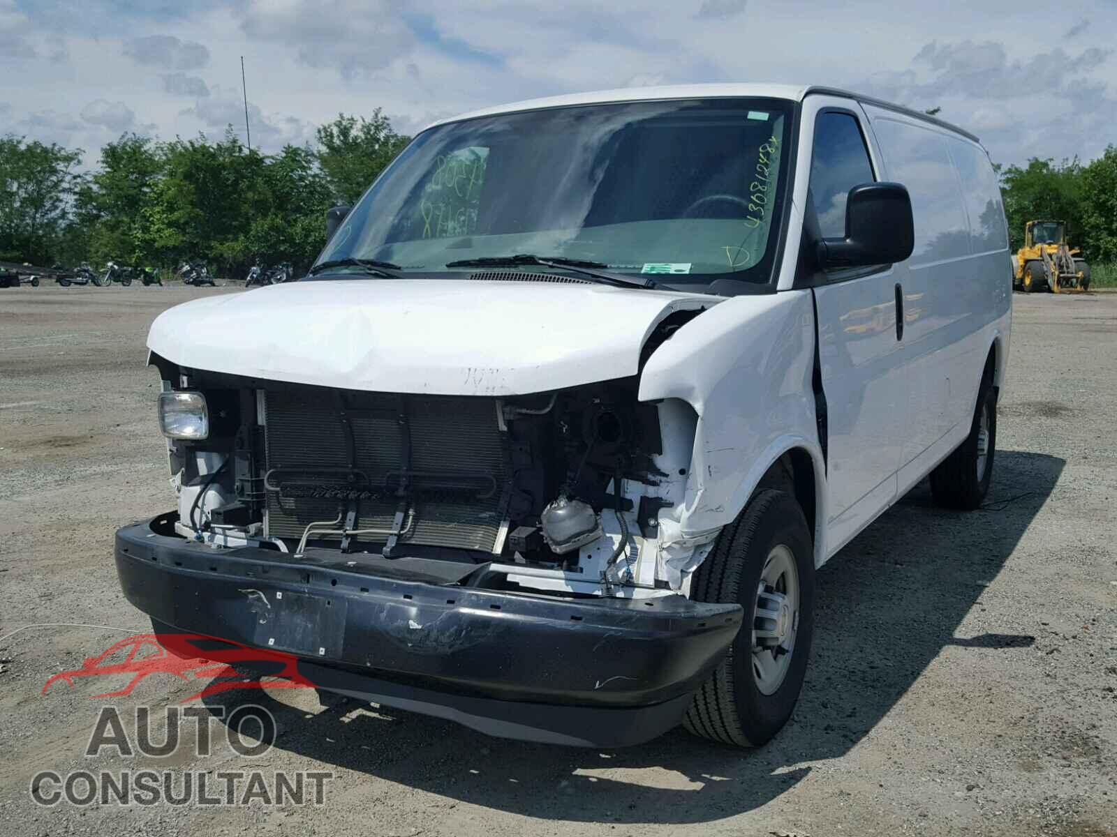 CHEVROLET EXPRESS G2500 2017 - 1GCWGAFF0H1148677