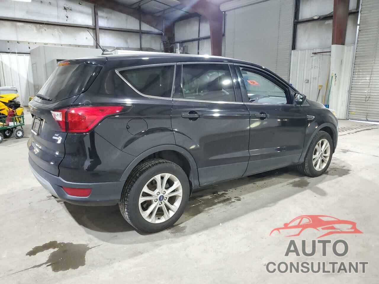 FORD ESCAPE 2019 - 1FMCU9GD3KUA66161