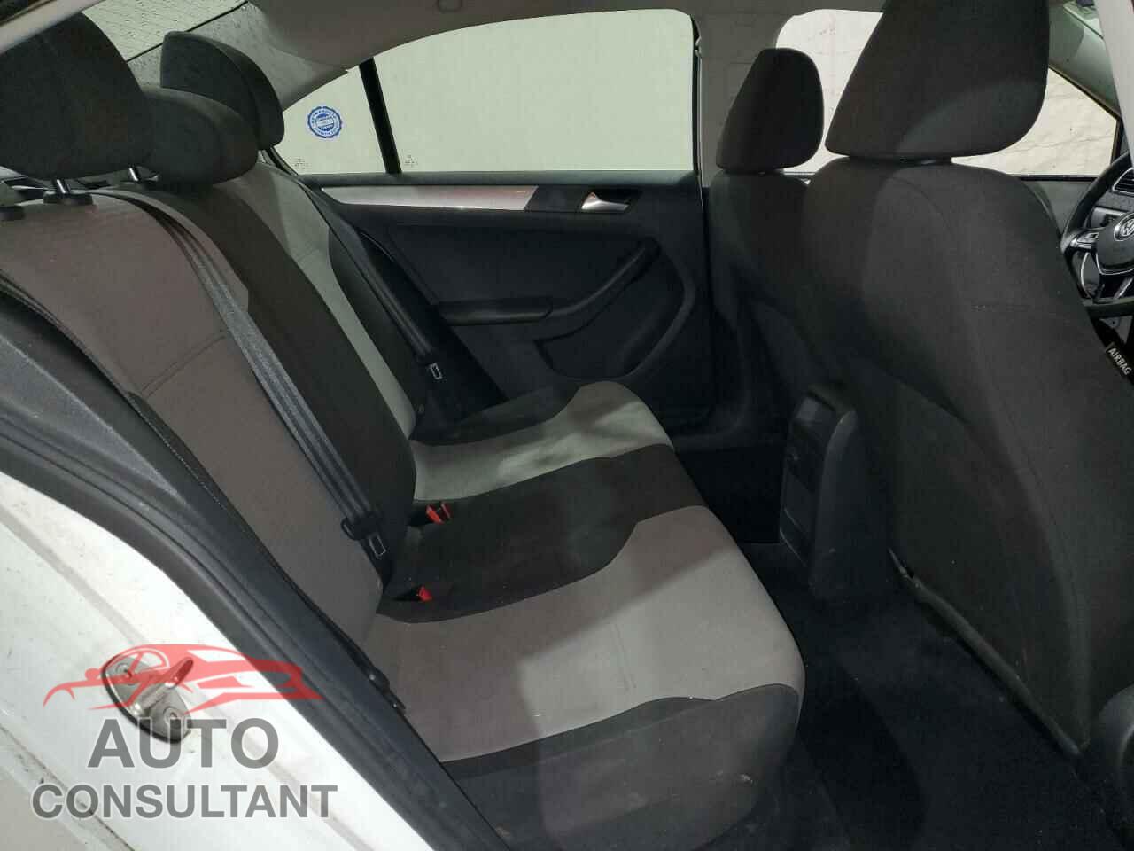 VOLKSWAGEN JETTA 2017 - 3VW167AJ7HM338309