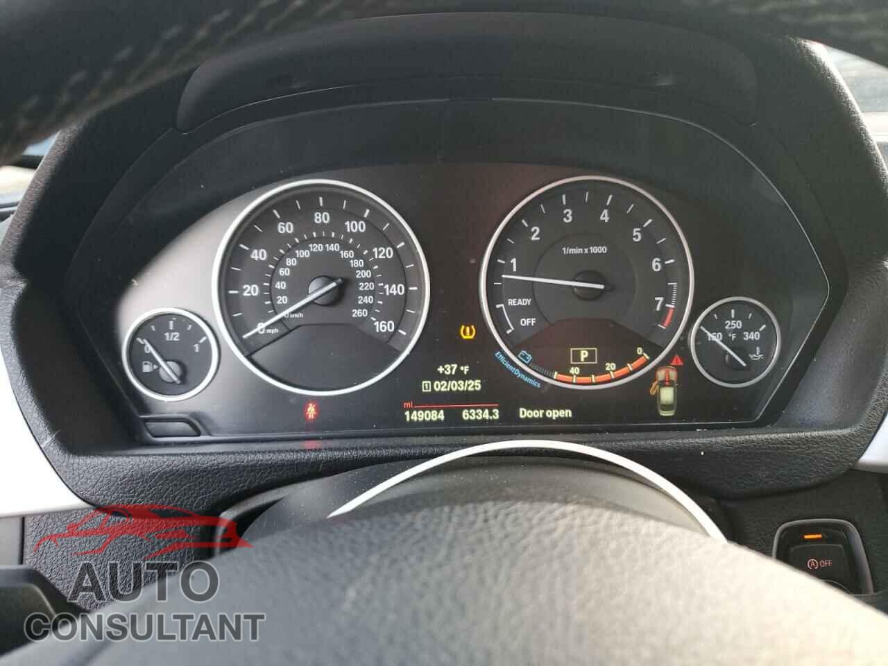 BMW 3 SERIES 2017 - WBA8A3C53HK691918