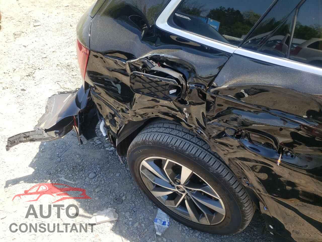 AUDI Q5 2021 - WA1BAAFYXM2053558
