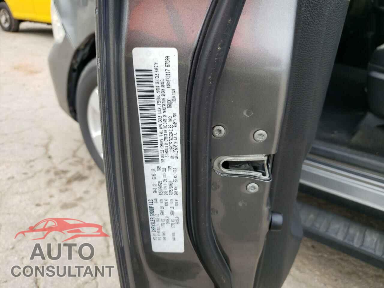 DODGE RAM 1500 2012 - 1C6RD7FT6CS341182
