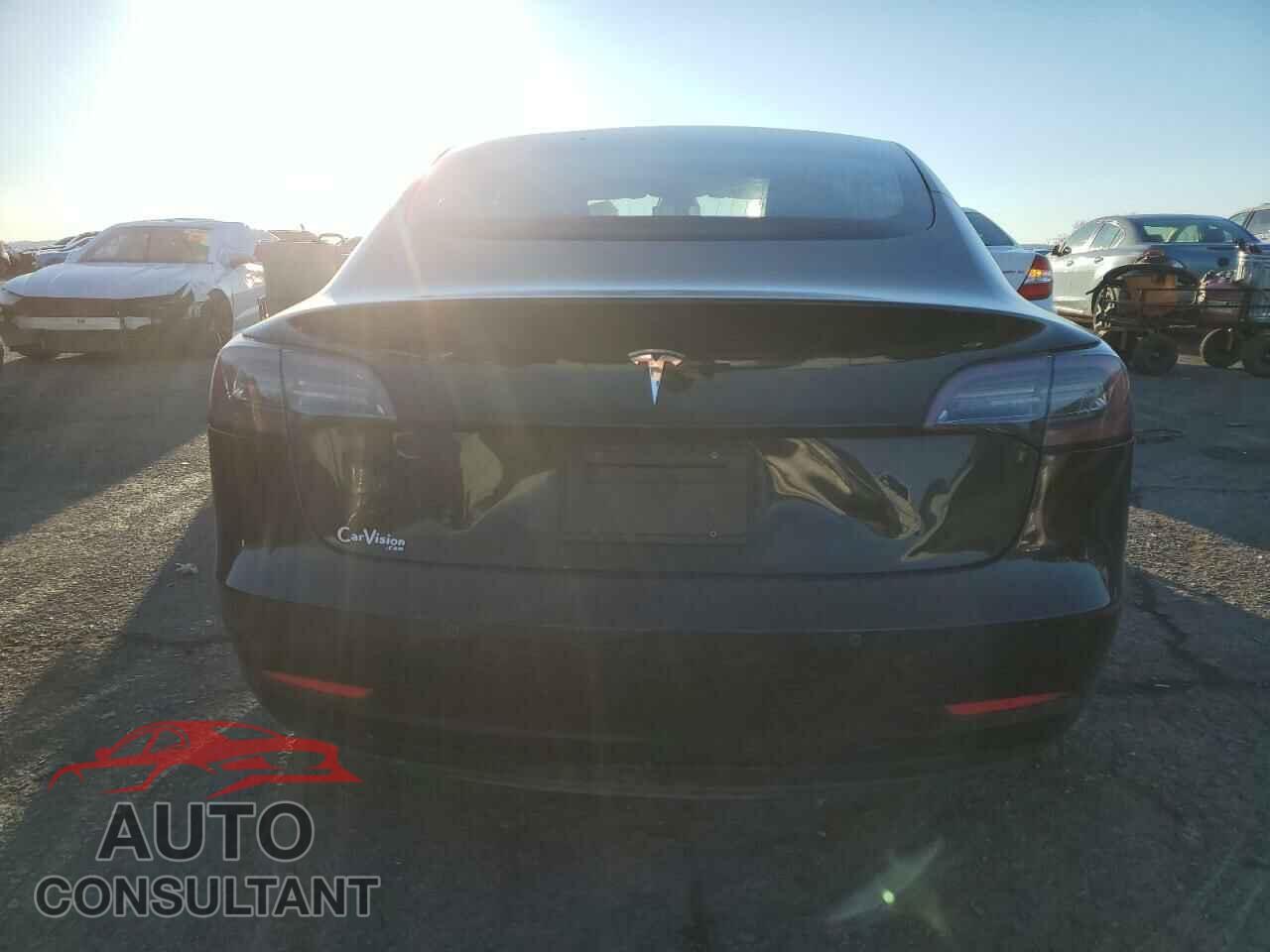TESLA MODEL 3 2019 - 5YJ3E1EAXKF399347