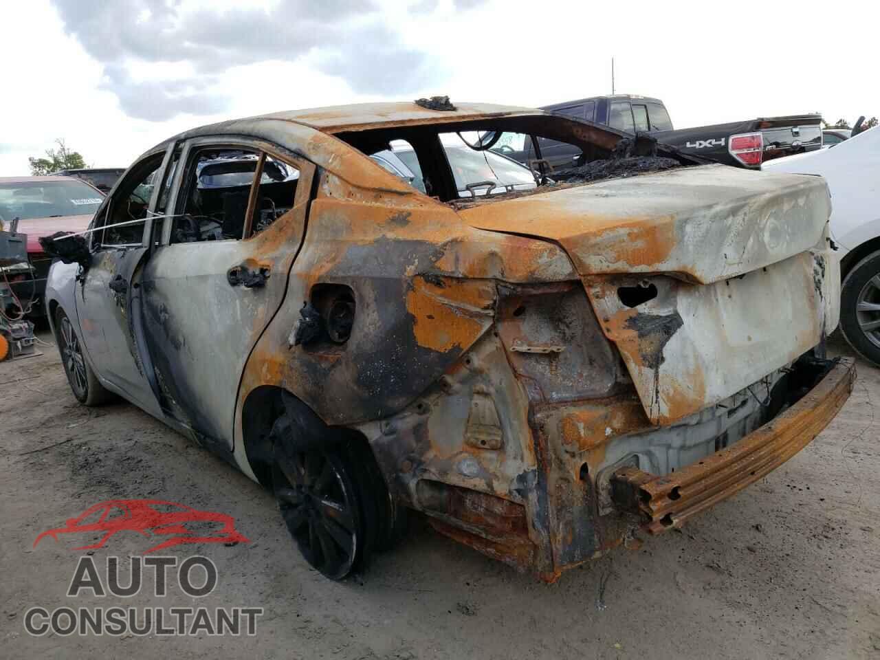 NISSAN VERSA 2021 - 3N1CN8EV5ML887852