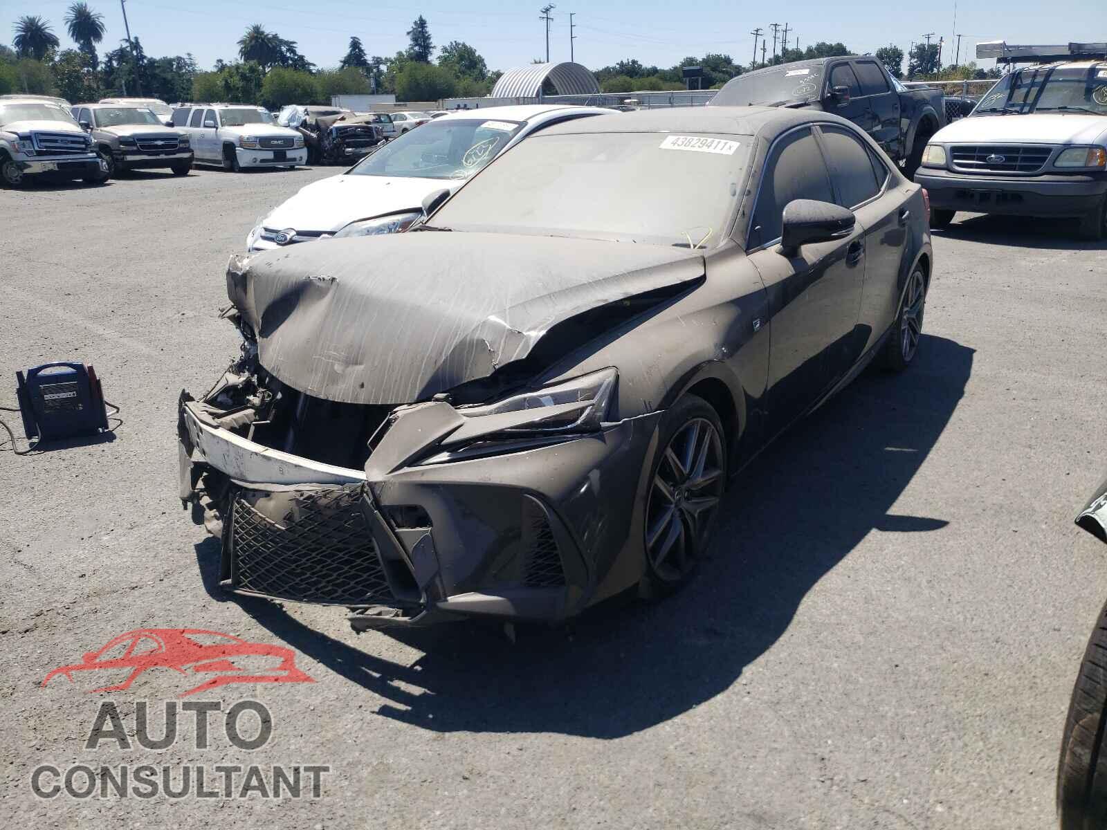 LEXUS IS 2017 - JTHBA1D22H5051052