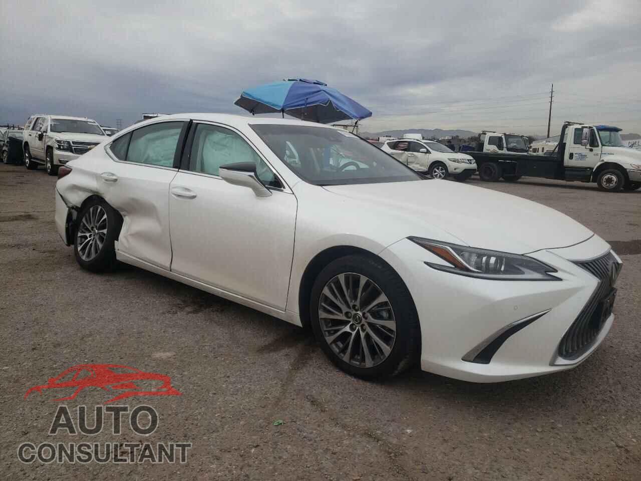 LEXUS ES350 2020 - 58ADZ1B12LU062486