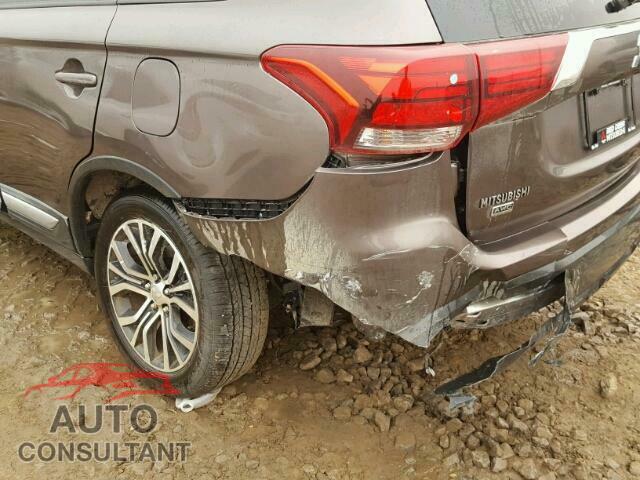 MITSUBISHI OUTLANDER ES 2018 - JA4AZ2A35JZ616900