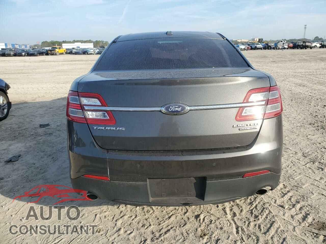 FORD TAURUS 2017 - 1FAHP2F85HG117668
