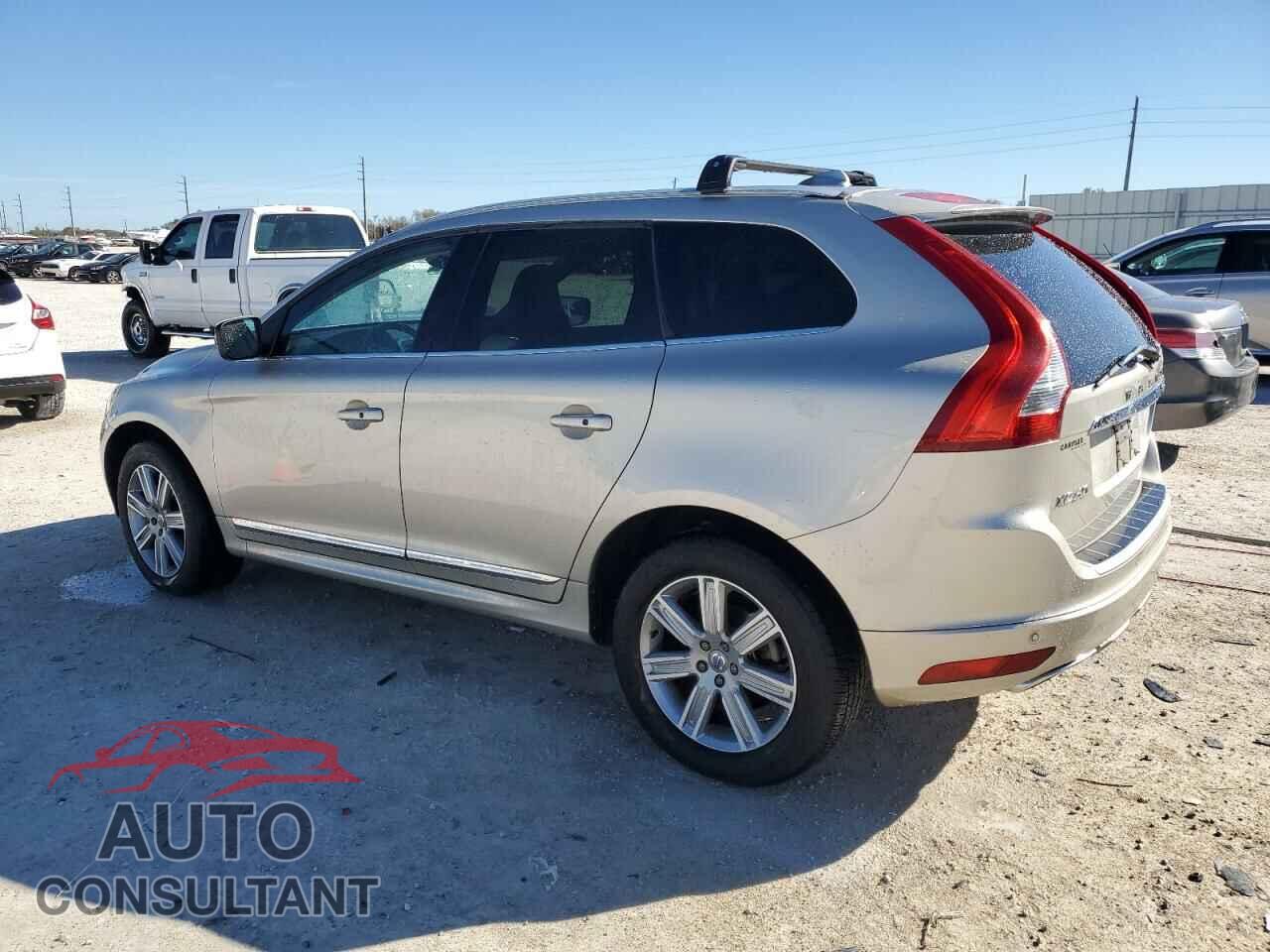 VOLVO XC60 2017 - YV440MDUXH2037852