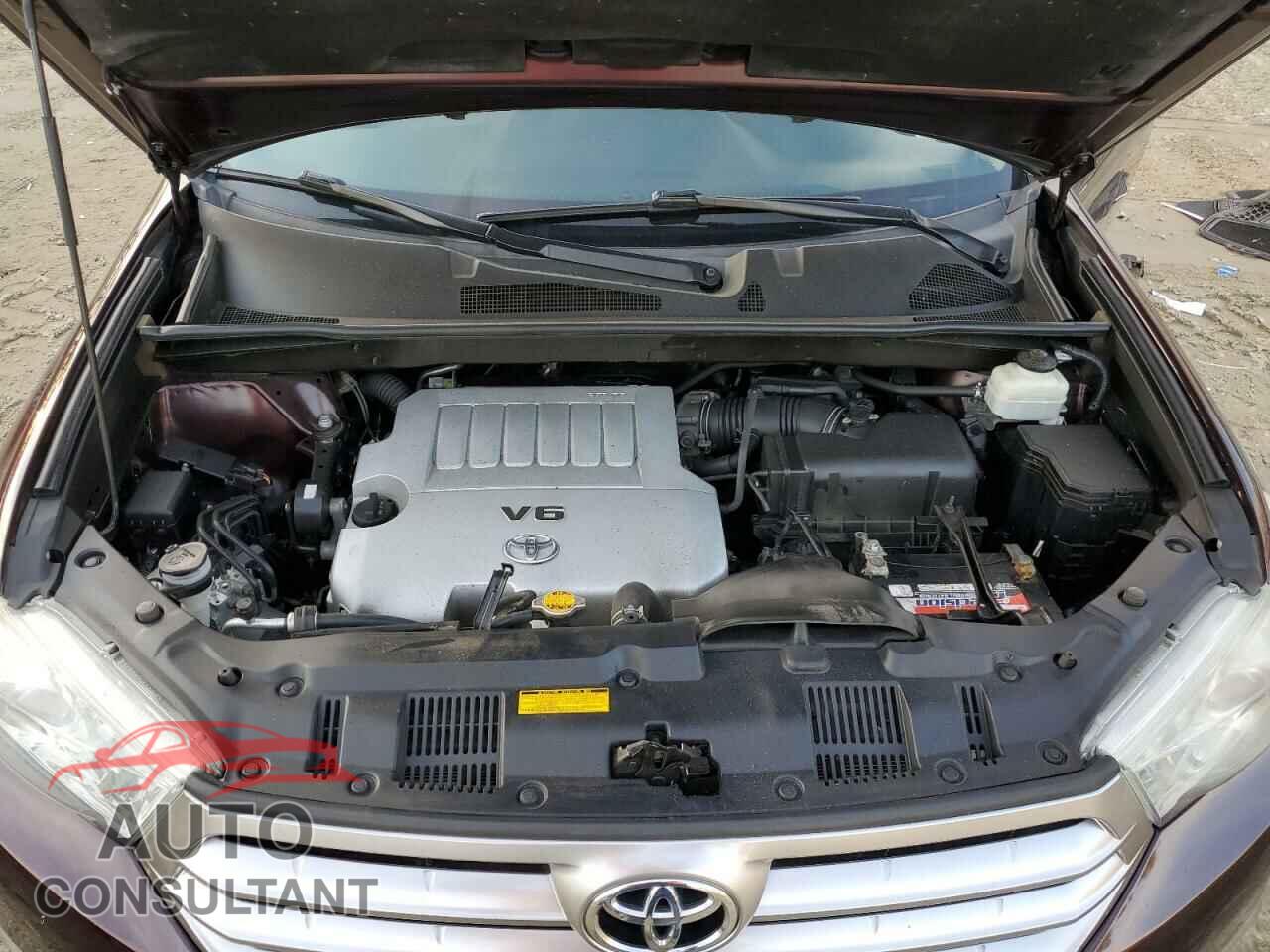 TOYOTA HIGHLANDER 2013 - 5TDBK3EHXDS200535