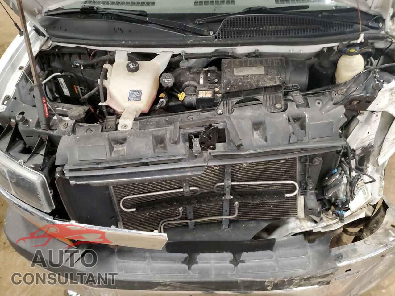 CHEVROLET EXPRESS 2017 - 1GAZGPFG7H1156132