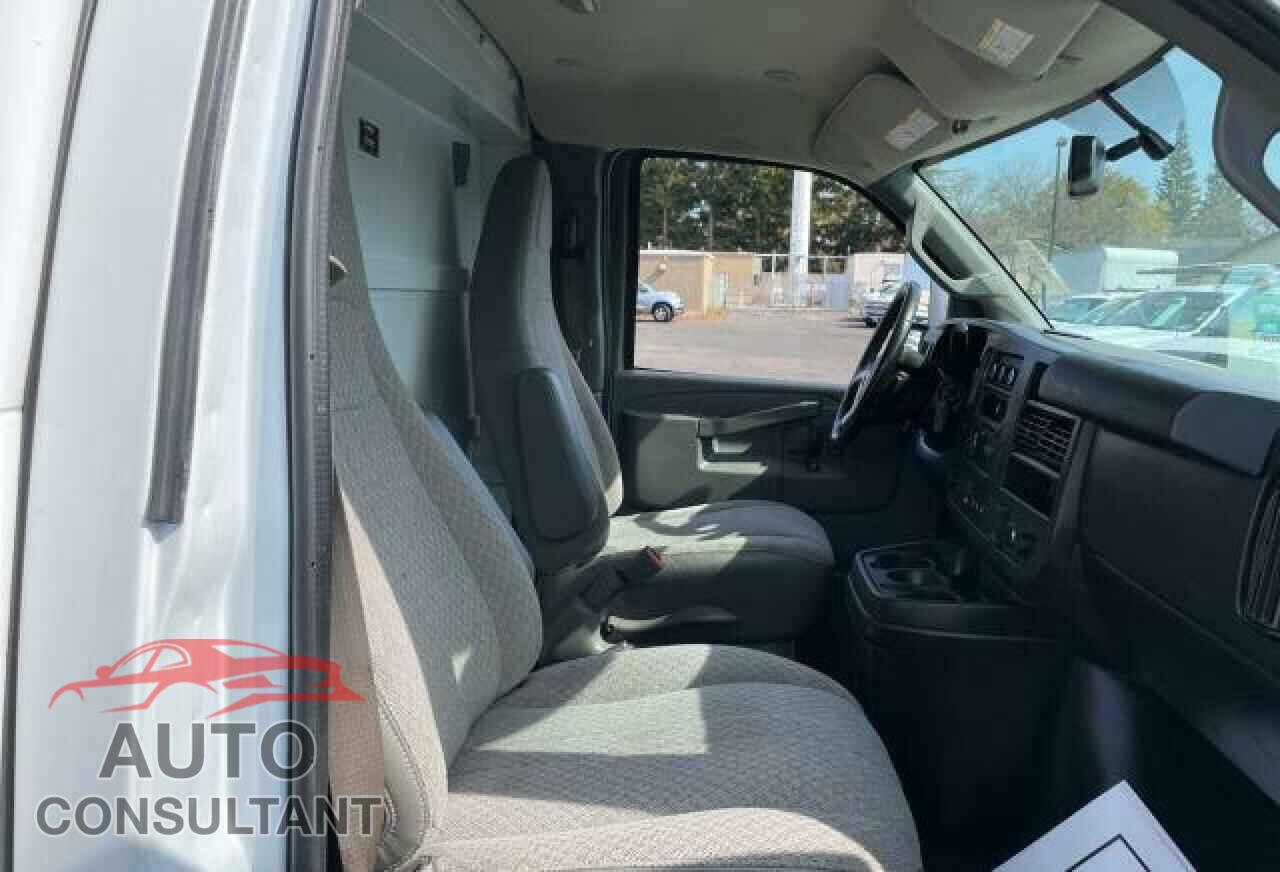 CHEVROLET EXPRESS 2017 - 1GB0GRFG0H1226456