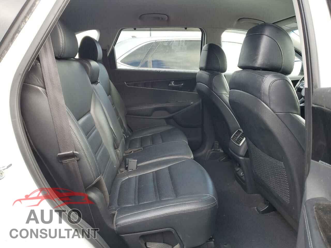 KIA SORENTO 2017 - 5XYPHDA51HG338120
