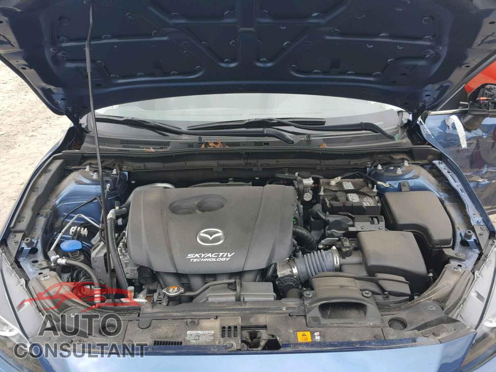 MAZDA 3 2017 - 3MZBN1V7XHM112350