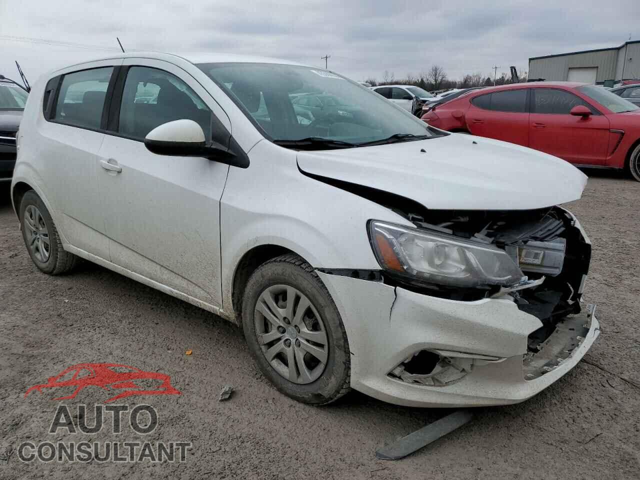 CHEVROLET SONIC 2017 - 1G1JG6SG7H4166560