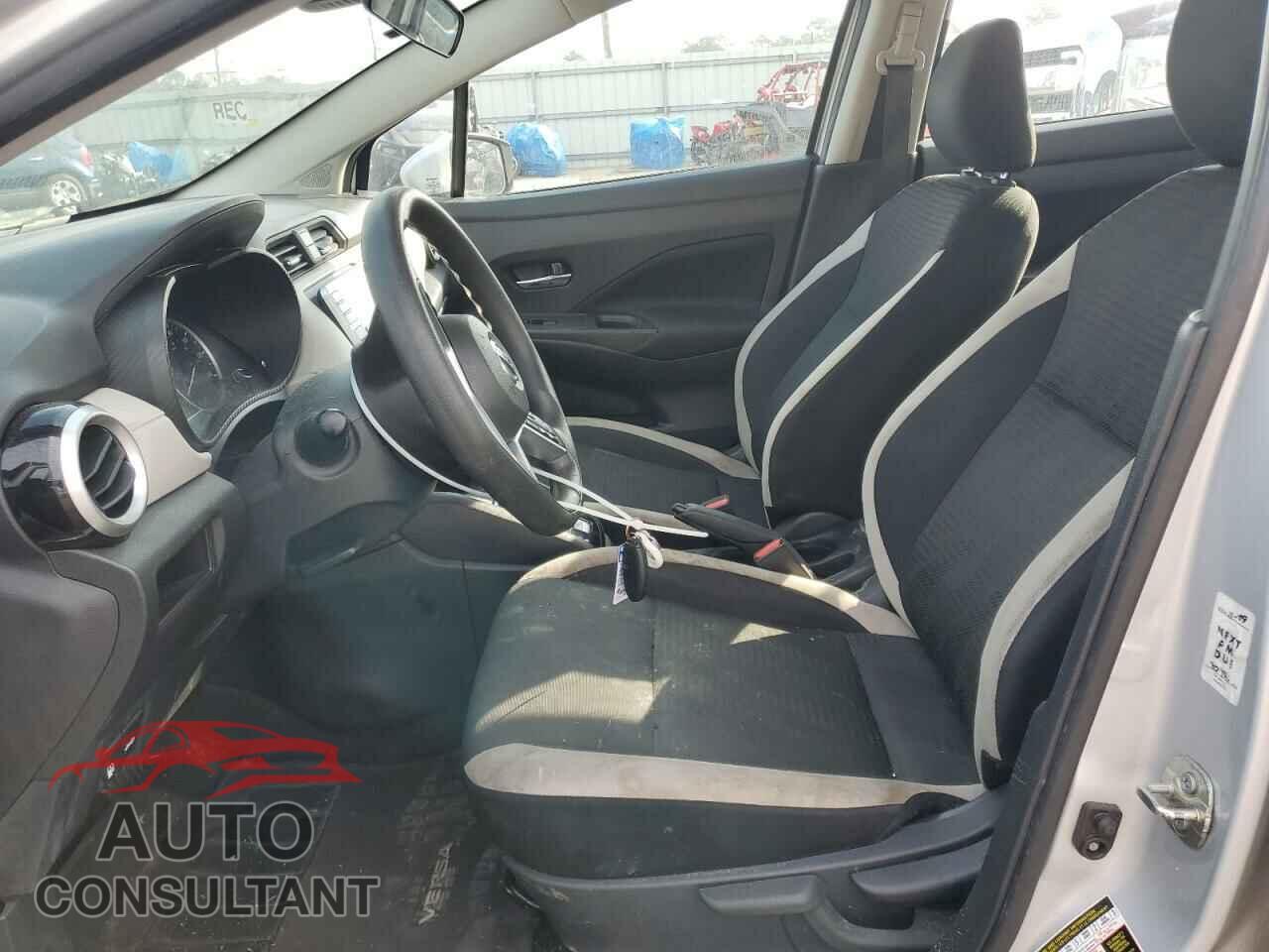 NISSAN VERSA 2021 - 3N1CN8EV8ML853422
