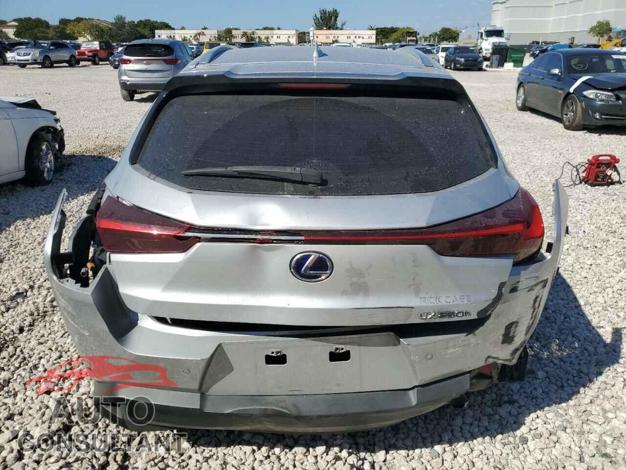 LEXUS UX 250H 2019 - JTHU9JBHXK2004532