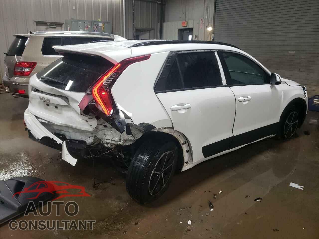 KIA NIRO 2023 - KNDCR3LE0P5061549