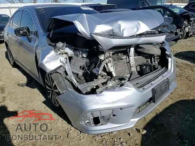 SUBARU LEGACY 2019 - 4S3BNAB62K3018888