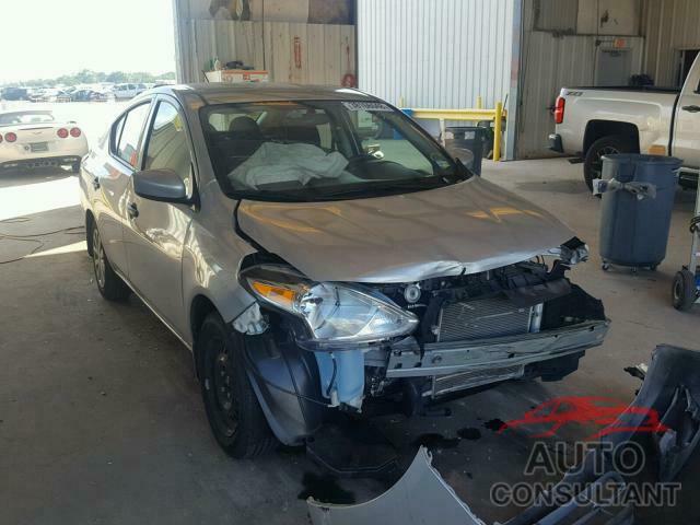 NISSAN VERSA 2016 - 3N1CN7APXGL860250