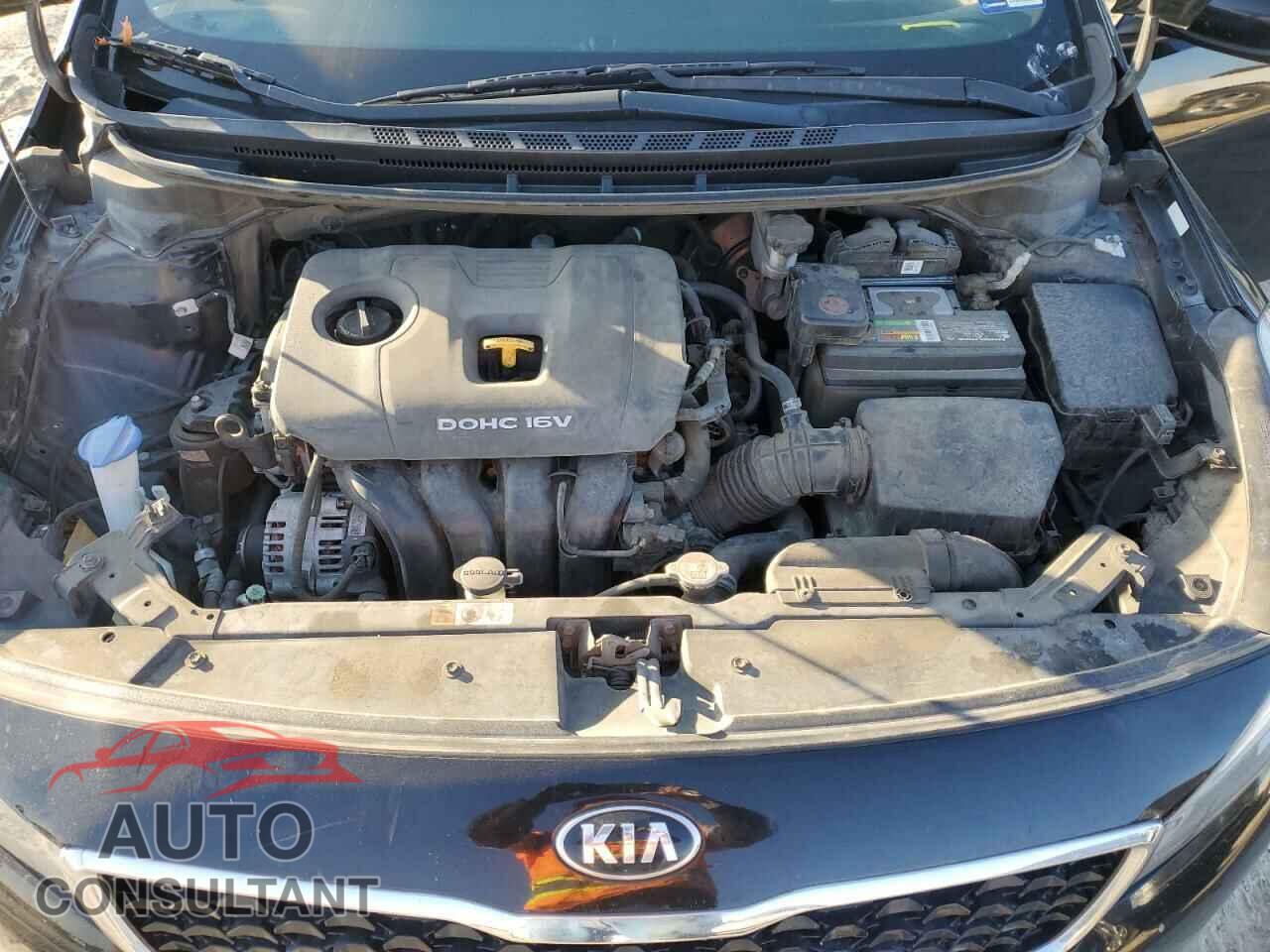 KIA FORTE 2018 - 3KPFK4A71JE268944