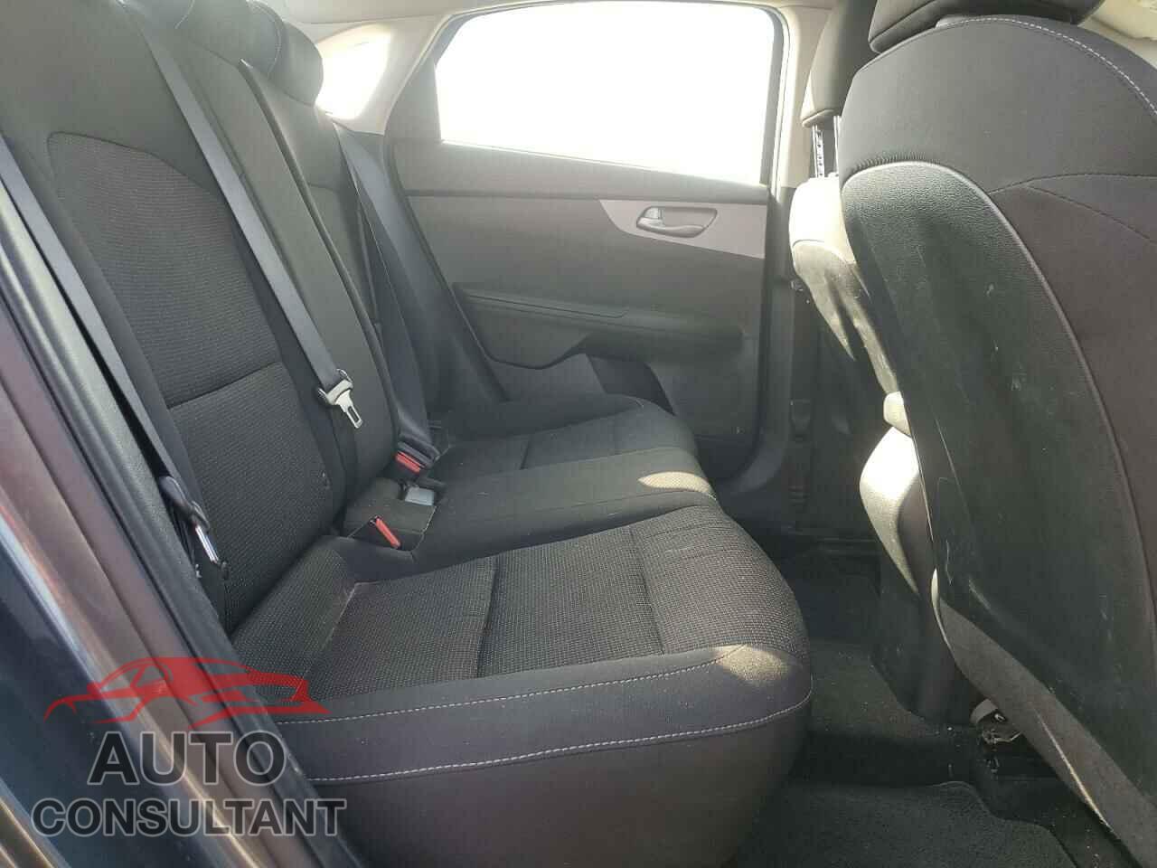 KIA FORTE 2021 - 3KPF24AD9ME330794