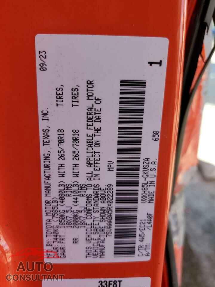 TOYOTA SEQUOIA 2024 - 7SVAAABA5RX022289