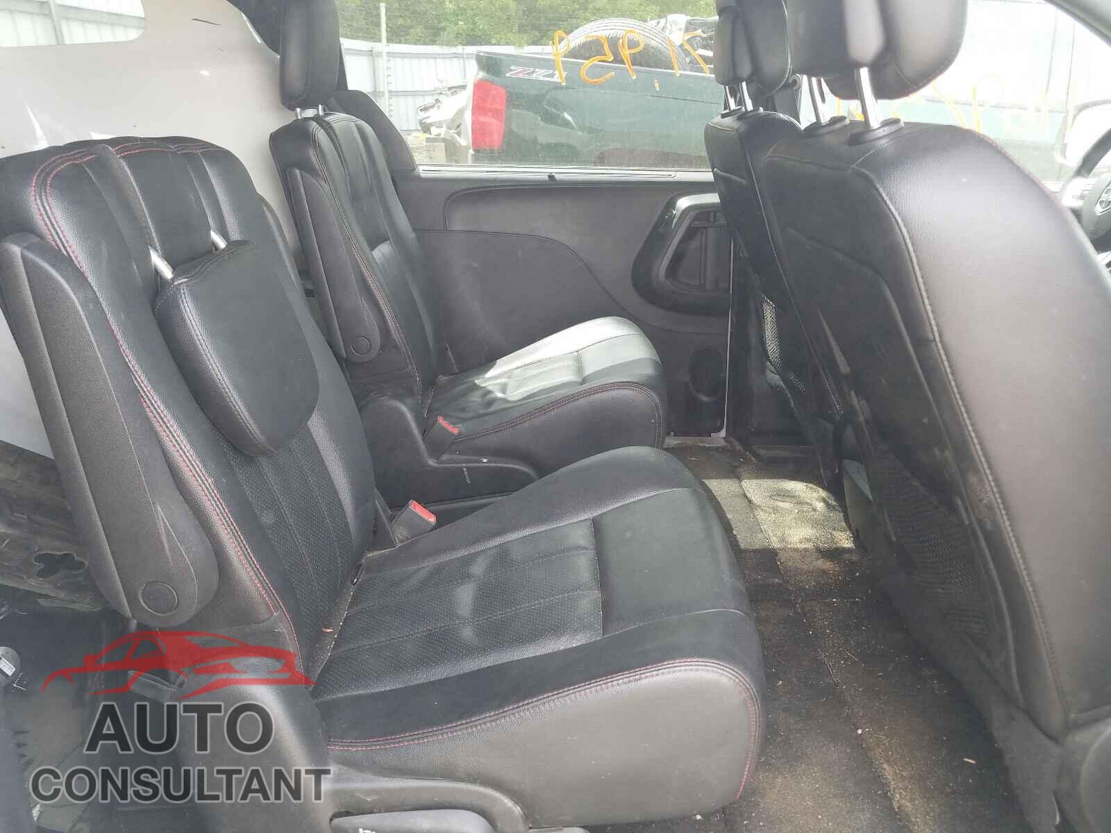 DODGE CARAVAN 2019 - 2C4RDGEG8KR557192