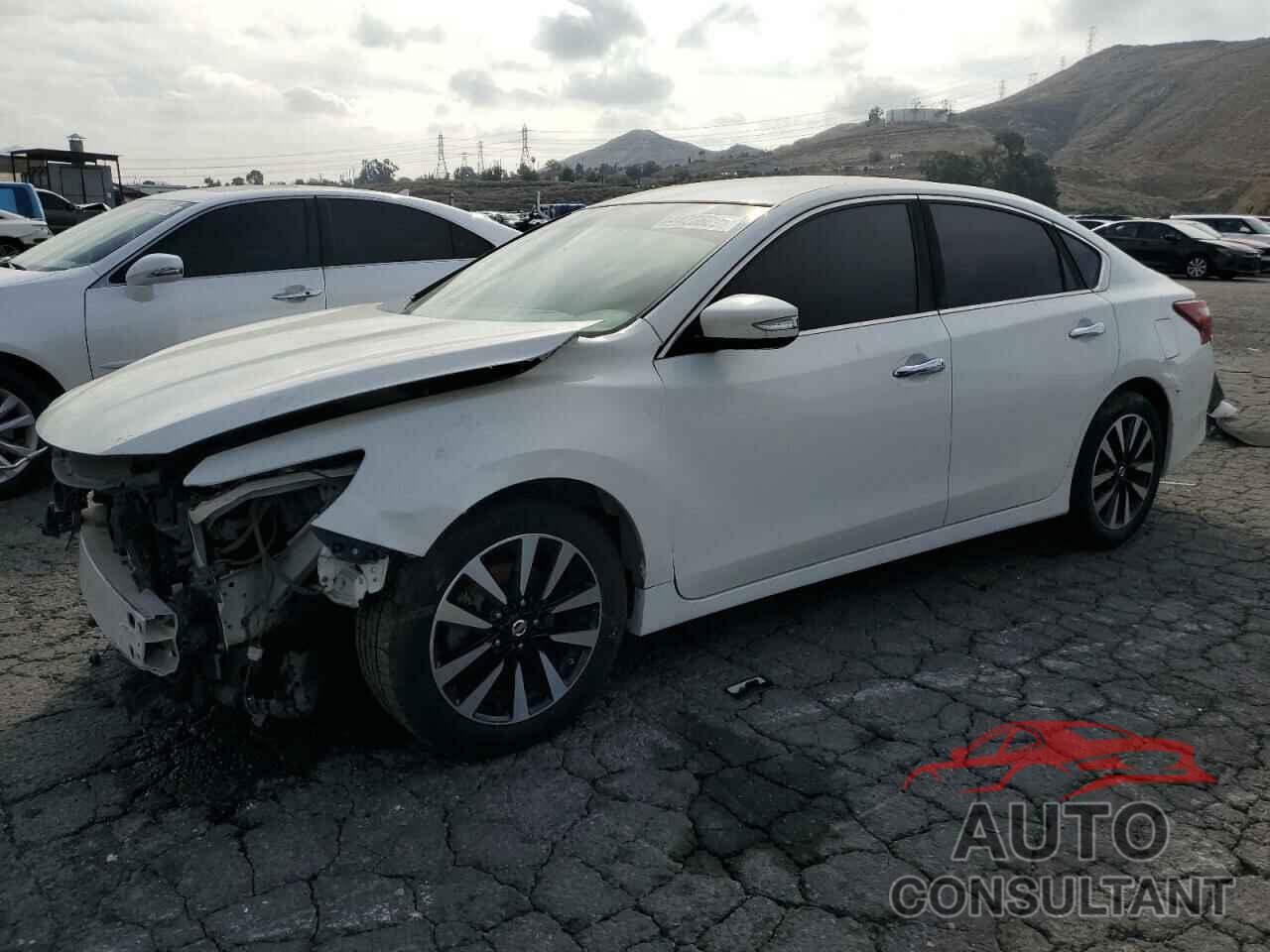 NISSAN ALTIMA 2018 - 1N4AL3AP0JC155825