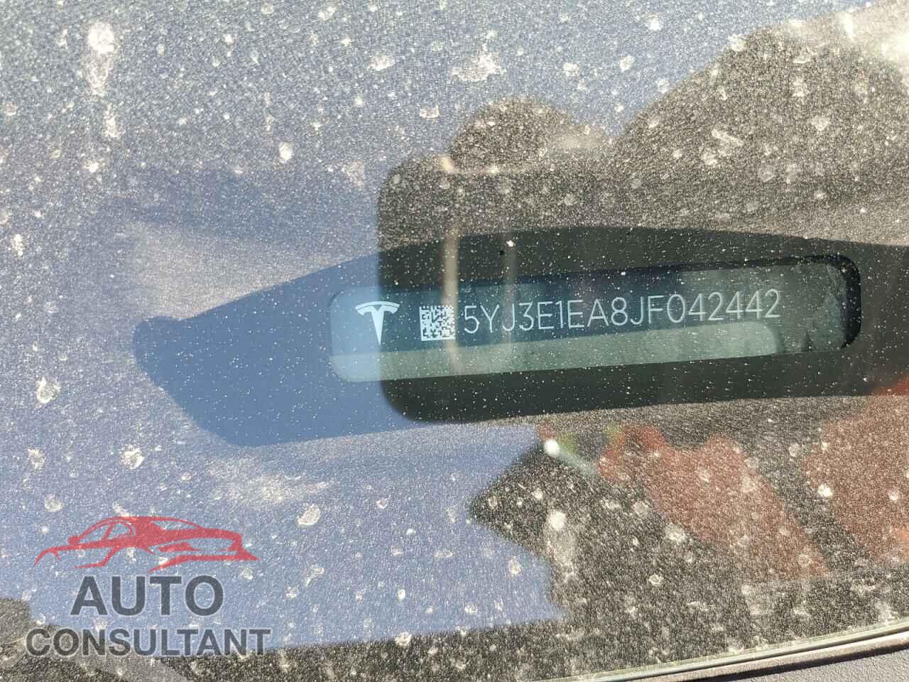 TESLA MODEL 3 2018 - 5YJ3E1EA8JF042442