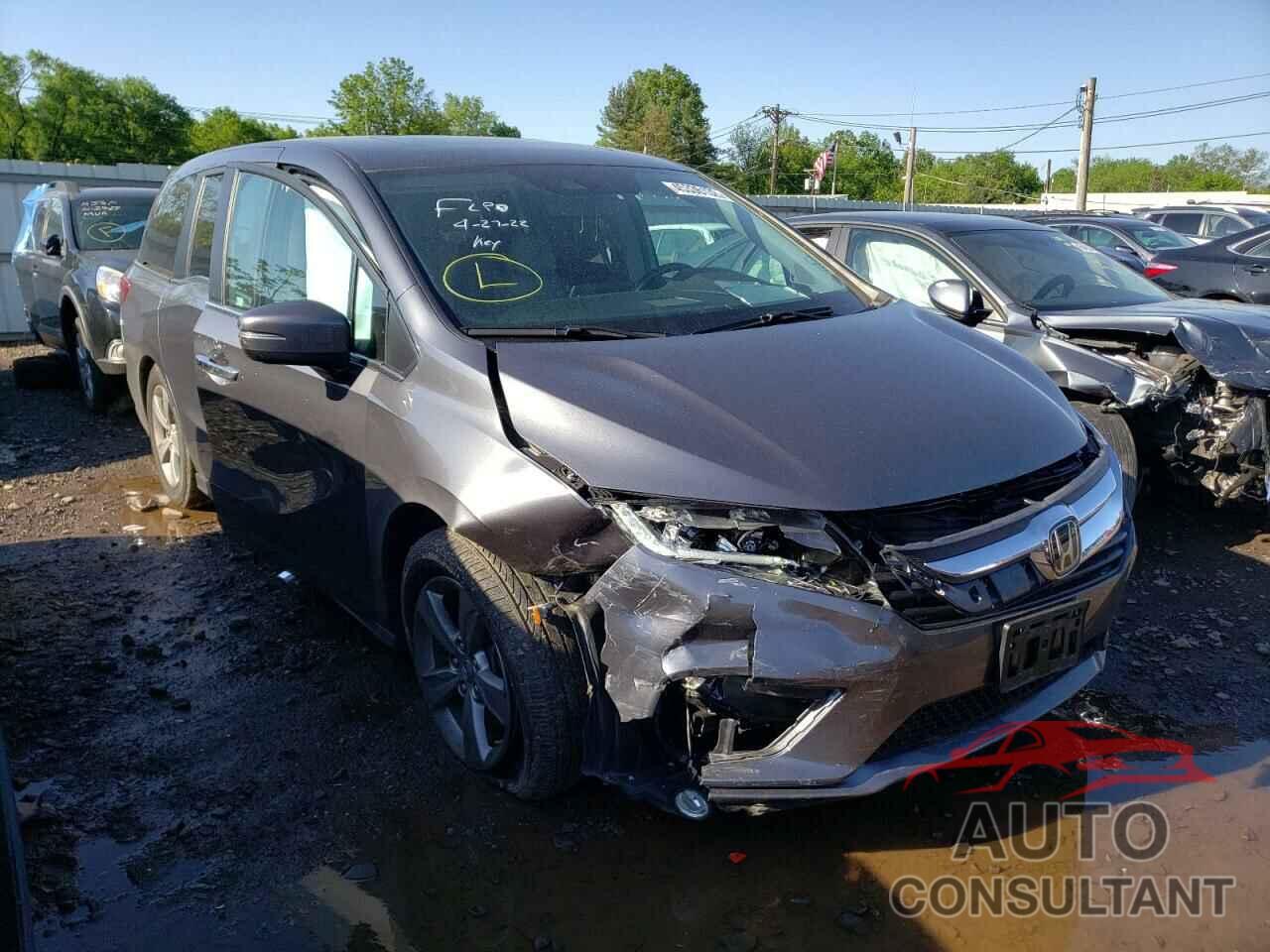 HONDA ODYSSEY 2018 - 5FNRL6H72JB035533