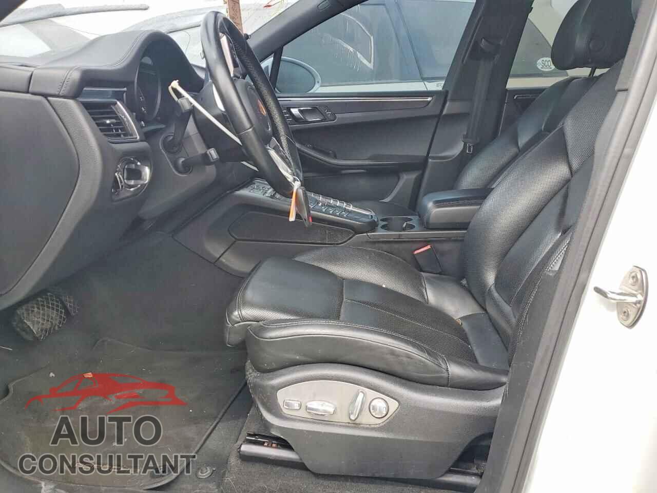PORSCHE MACAN 2017 - WP1AG2A52HLB55714
