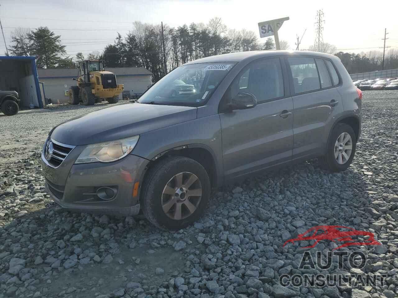 VOLKSWAGEN TIGUAN 2010 - WVGAV7AX1AW529008