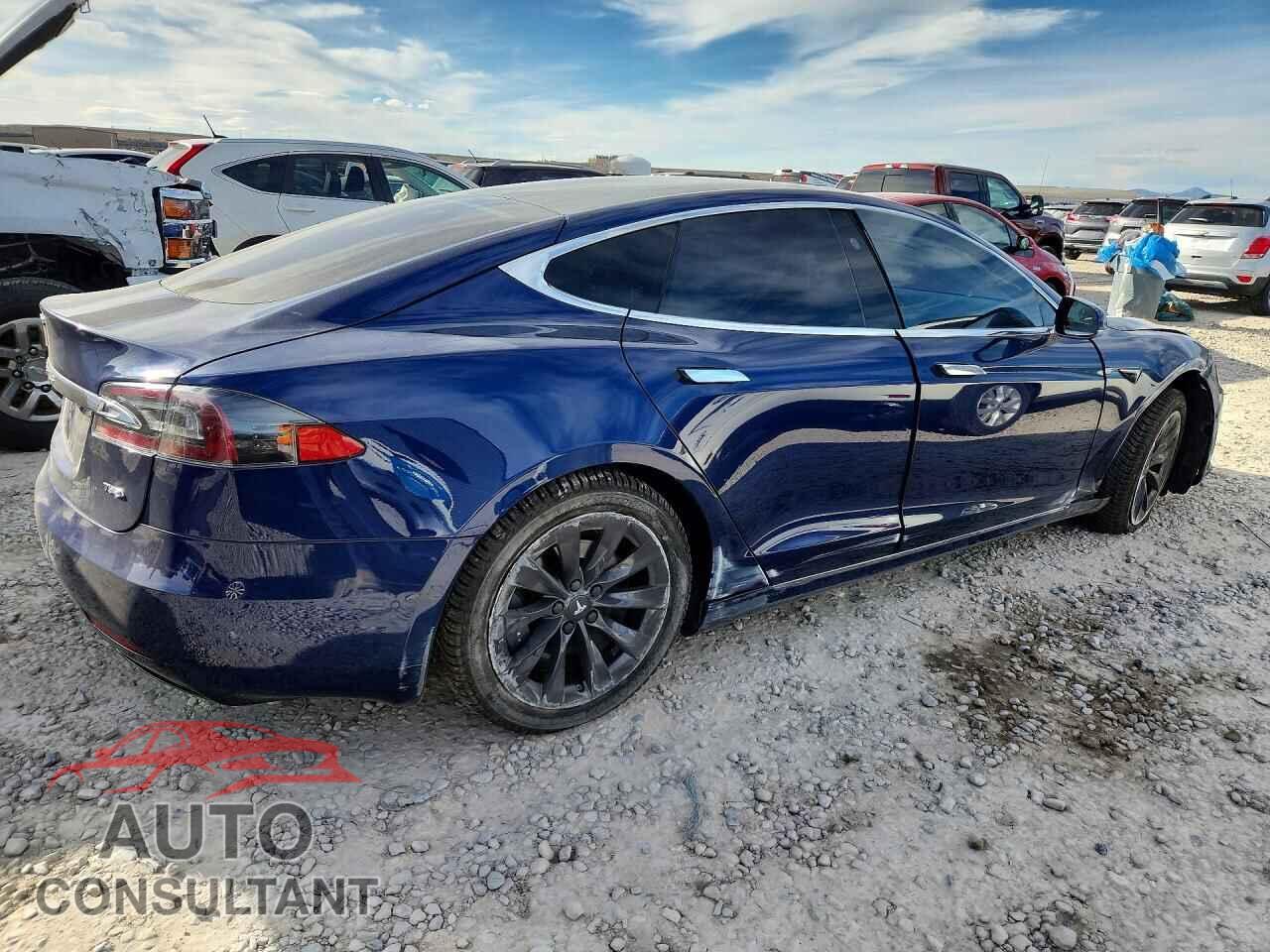TESLA MODEL S 2018 - 5YJSA1E28JF282820