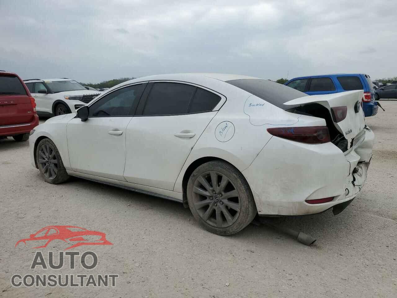 MAZDA 3 2019 - JM1BPACL9K1114088