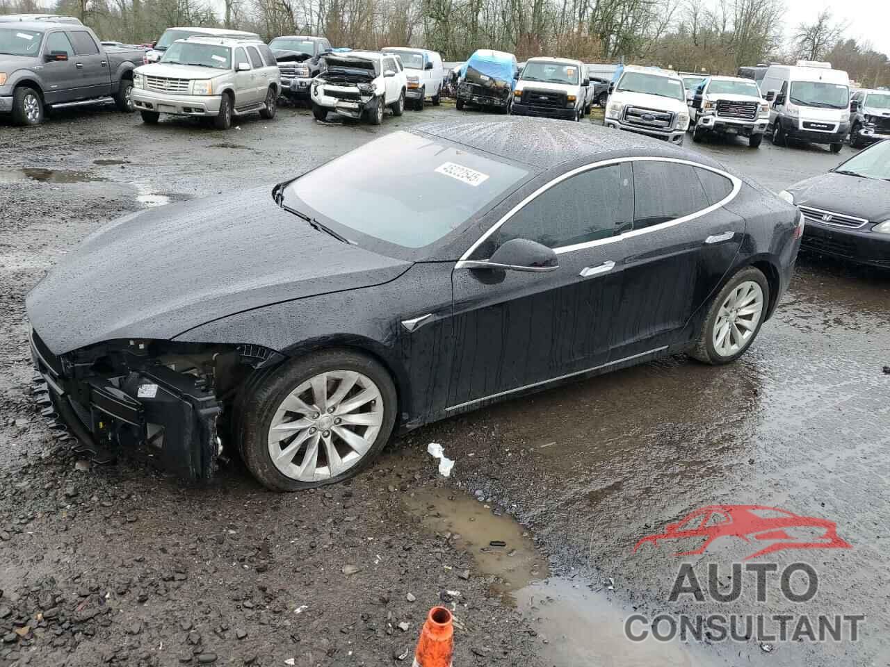 TESLA MODEL S 2018 - 5YJSA1E26JF261691