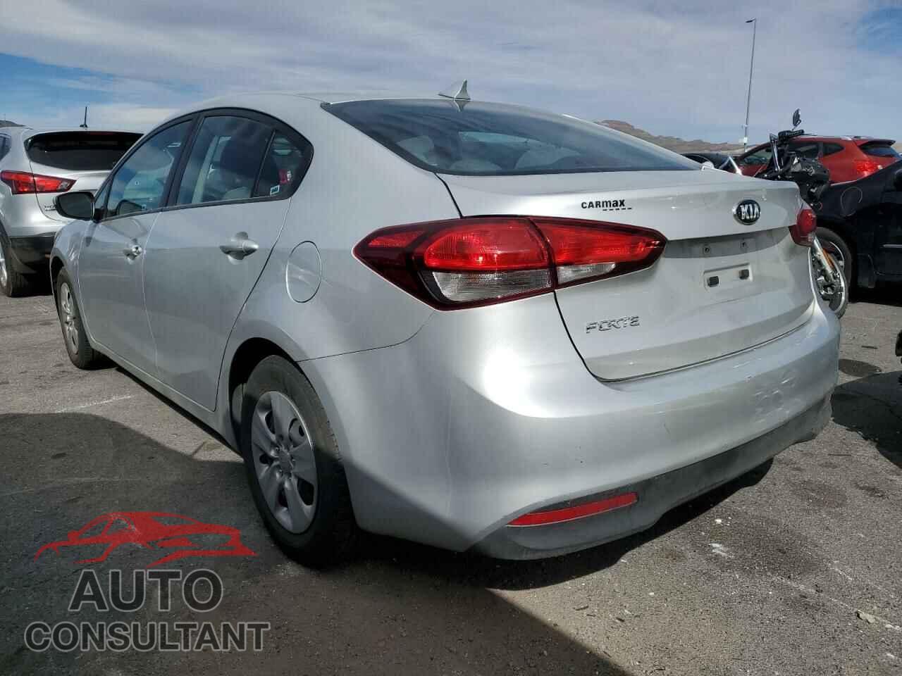 KIA FORTE 2017 - 3KPFK4A77HE131713