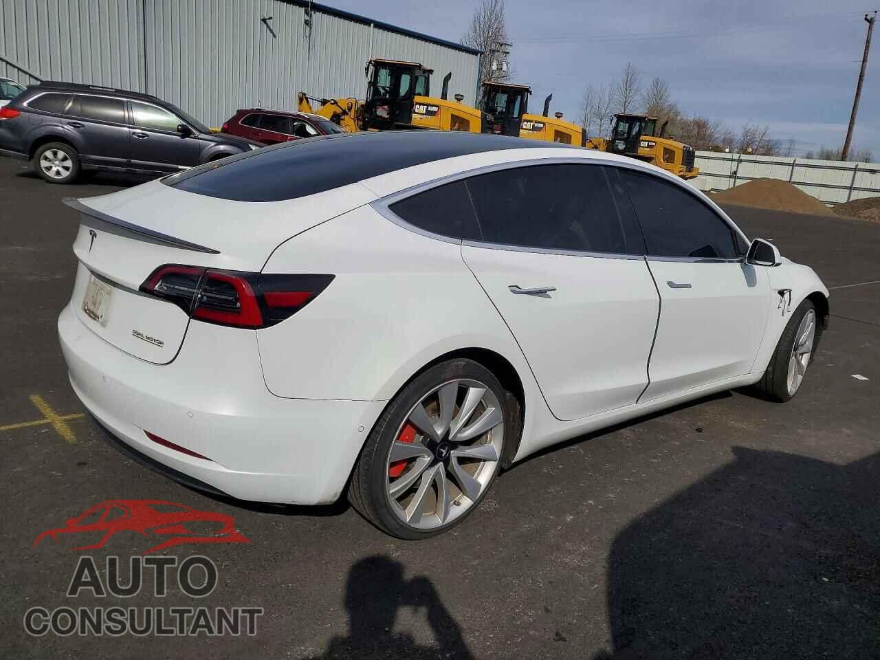 TESLA MODEL 3 2018 - 5YJ3E1EB7JF074484