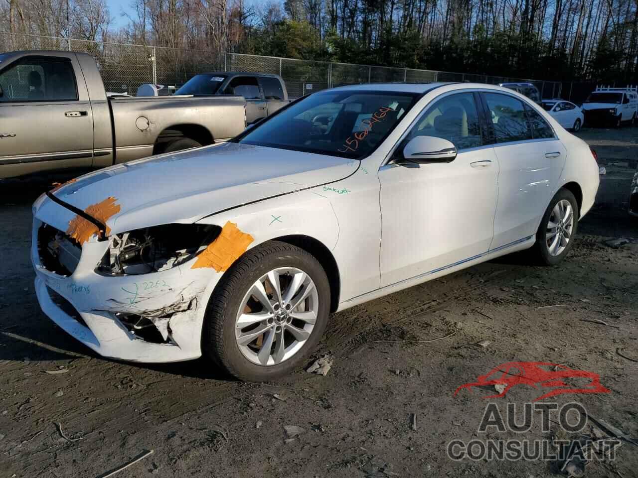 MERCEDES-BENZ C-CLASS 2019 - 55SWF8EB1KU318729