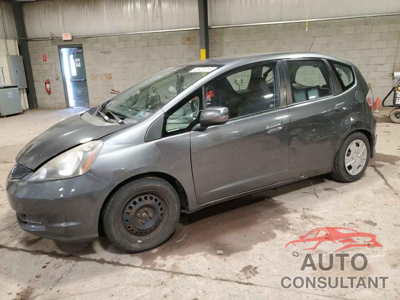 HONDA FIT 2013 - JHMGE8H31DC000881