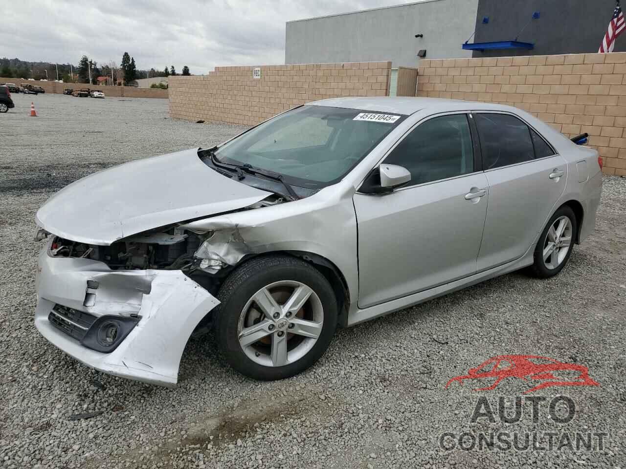 TOYOTA CAMRY 2013 - 4T1BF1FK4DU654600